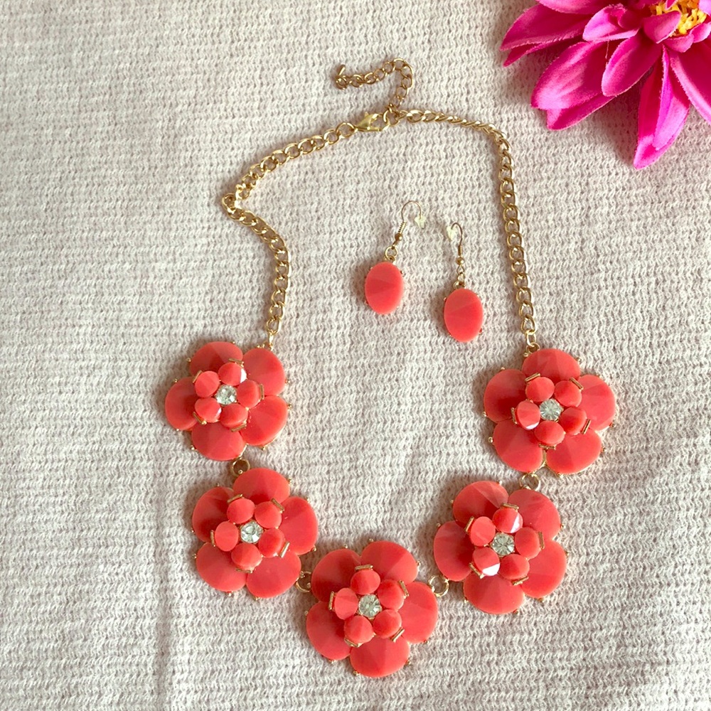 Earring & Necklace set